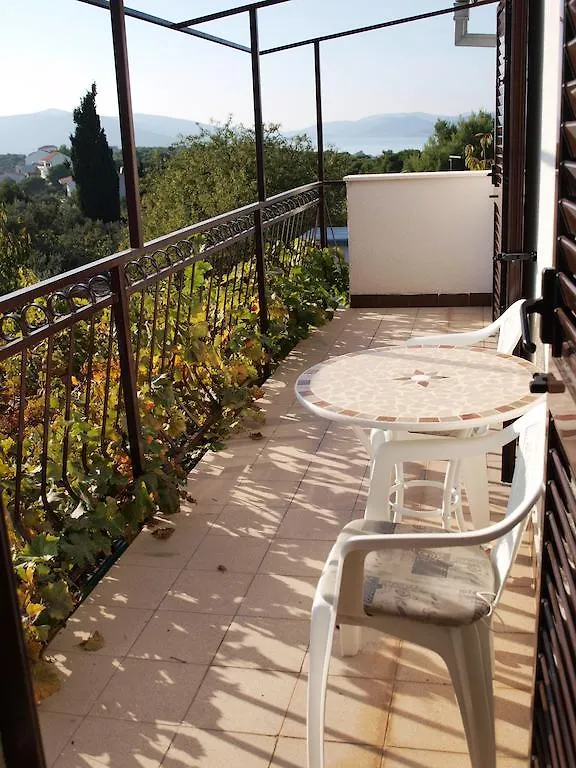 Apartment Zvonar Donji Okrug  0*, Donji Okrug (Ciovo) Croatia
